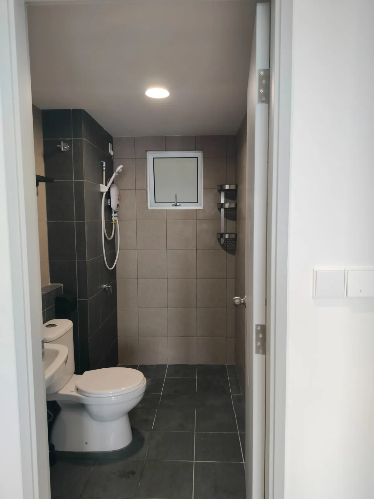 Master Room with Private Bathroom for Rent in Residensi Dutamas Dahlia 3